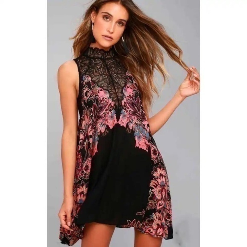 Babydoll dress Intimately free people babydoll dress size small lace floral